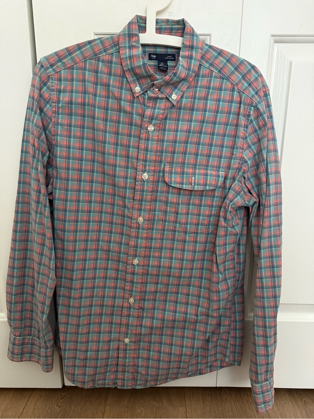 GAP Men's Plaid Button-Down Shirt in Teal and Coral